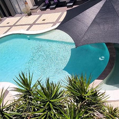 Aparthotel Eden By The Bay Hervey Bay Exterior foto