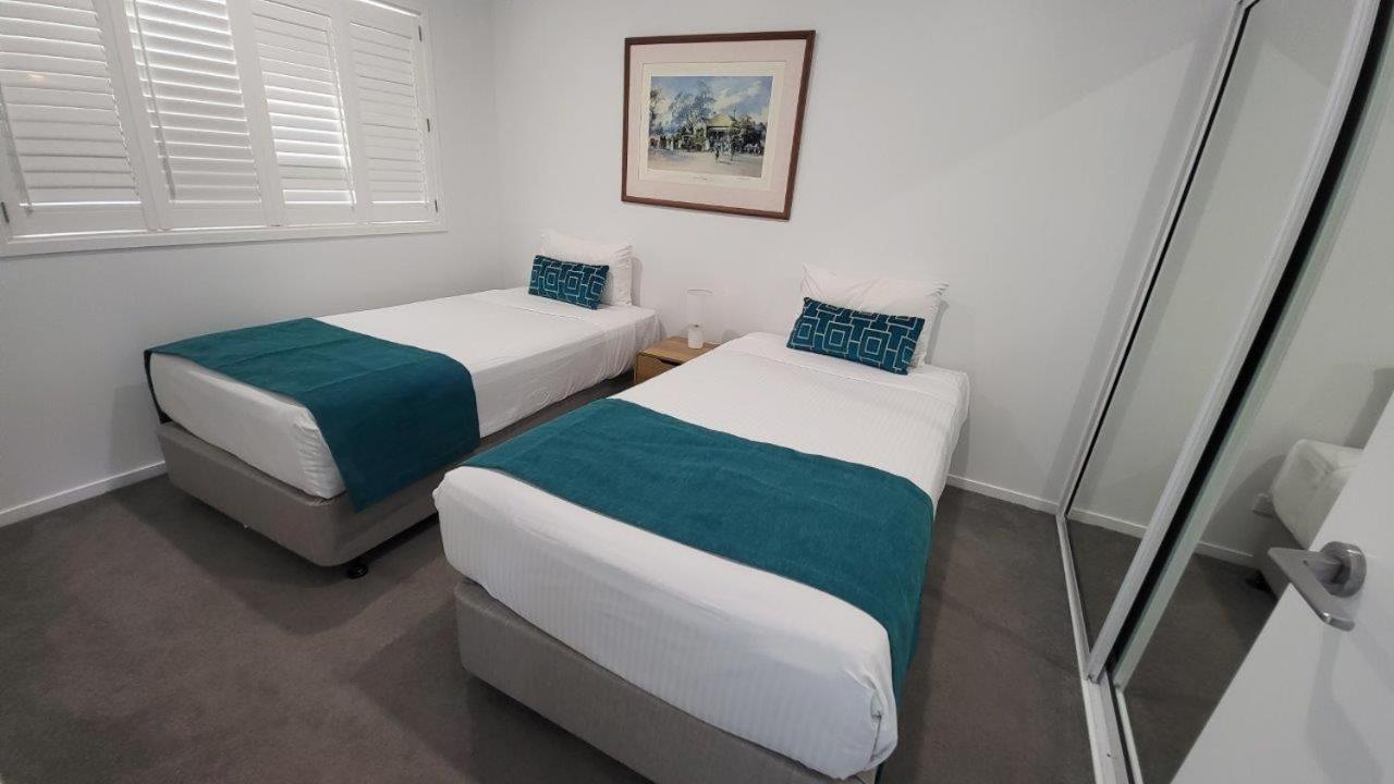 Aparthotel Eden By The Bay Hervey Bay Exterior foto